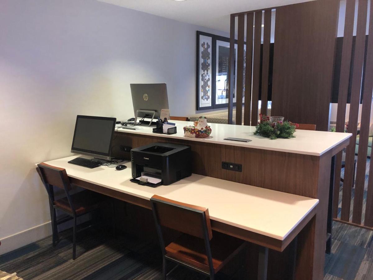 Holiday Inn Express Mt. Vernon By Ihg Mount Vernon Exterior foto